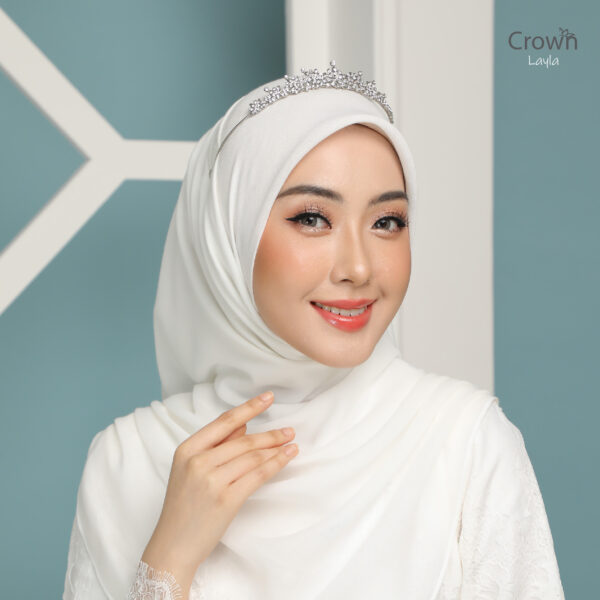 CROWN Bride - Layla - Image 6