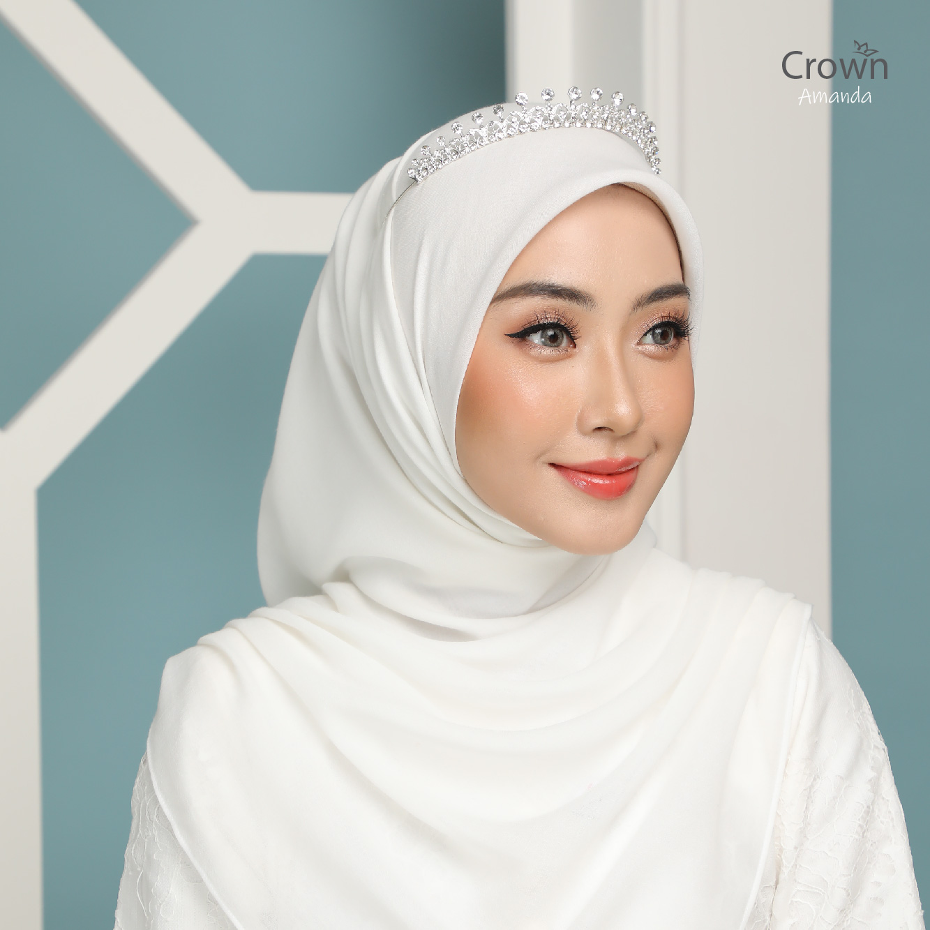 CROWN Bride - Amanda - Image 3