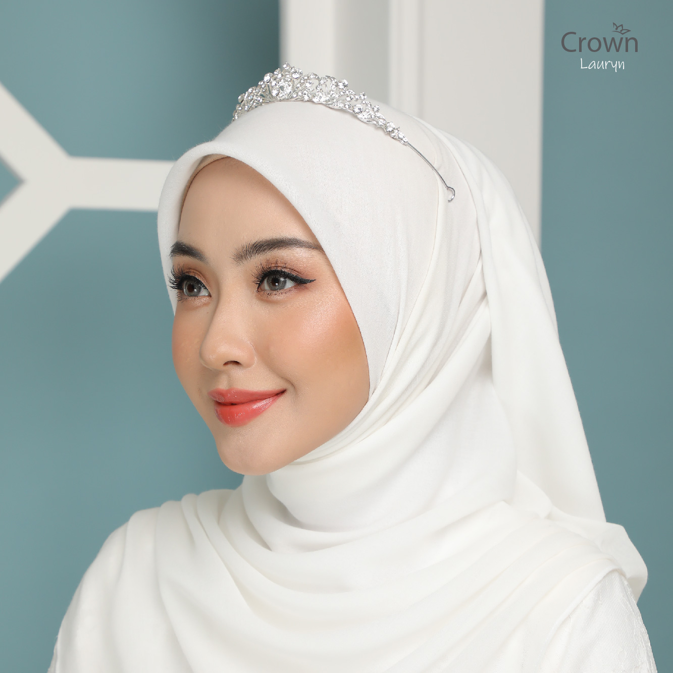 CROWN Bride - Lauryn - Image 4