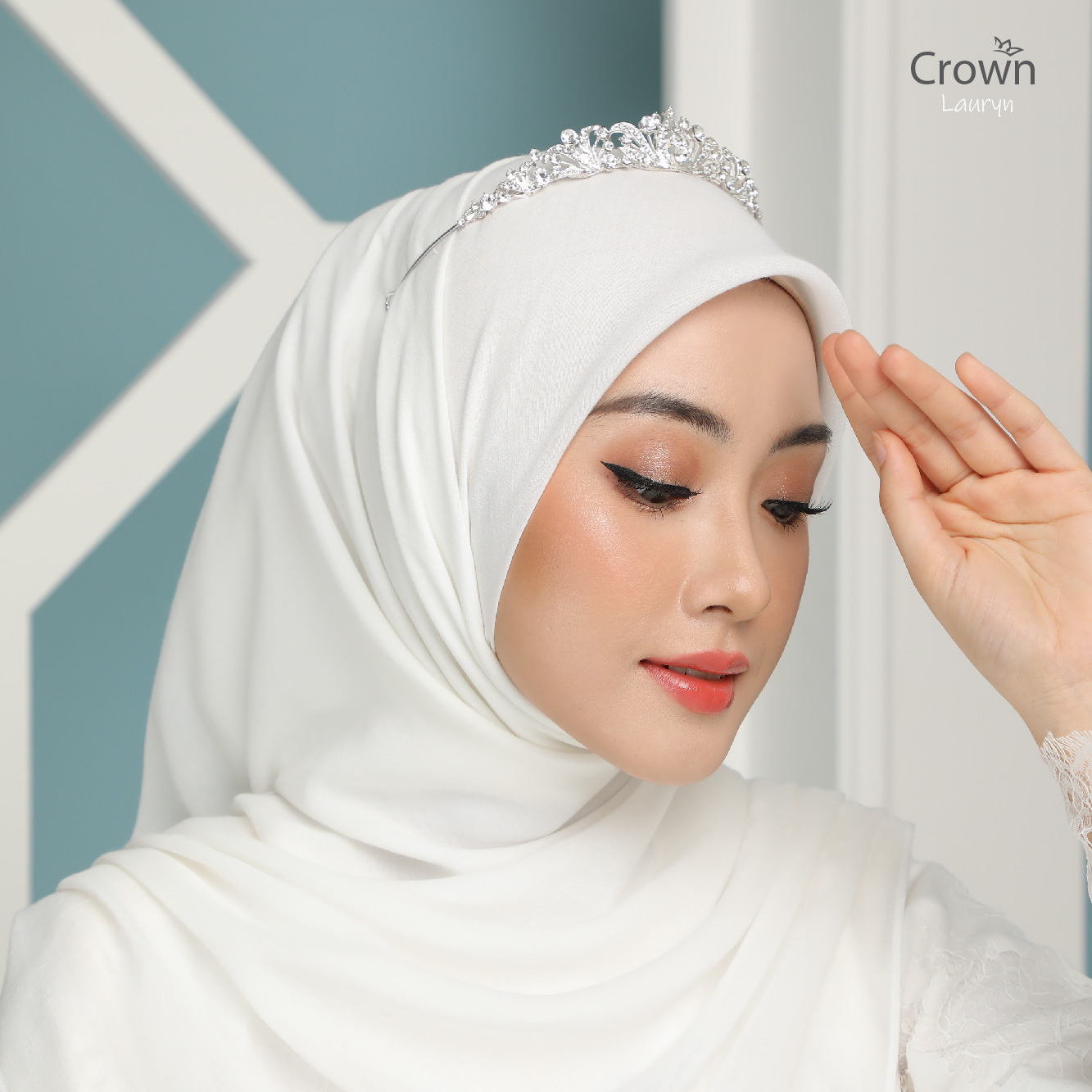 CROWN Bride - Lauryn - Image 5