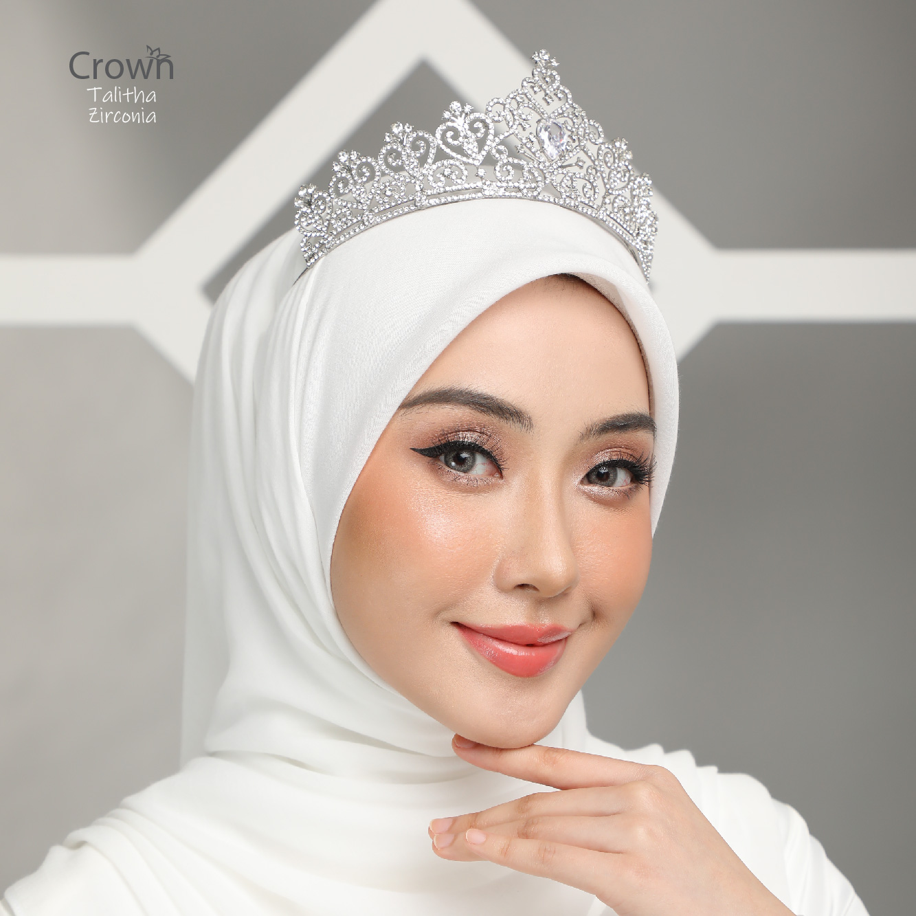CROWN Bride - Talitha Zirconia - Image 13