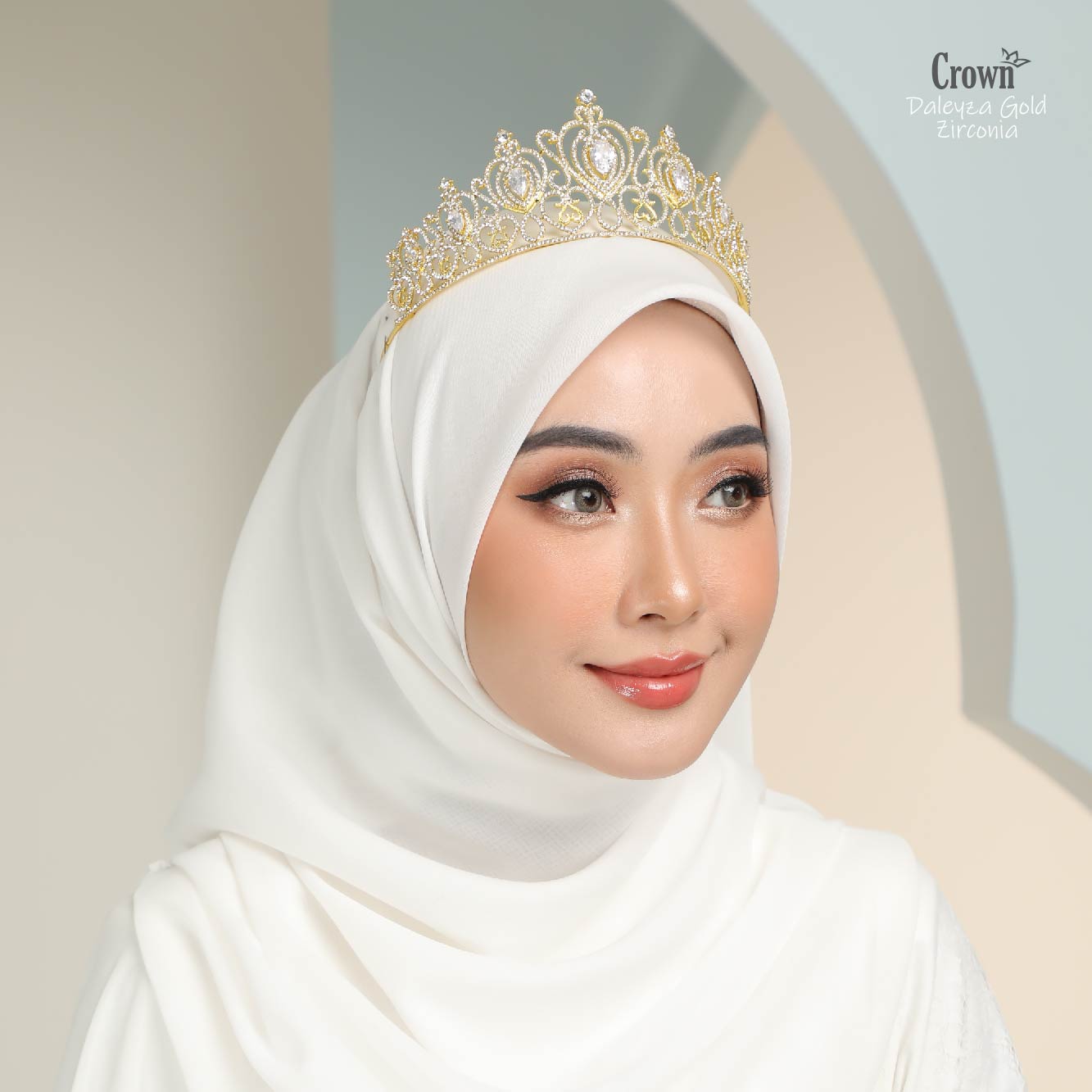 CROWN Bride - Daleyza Gold Zirconia - Image 10
