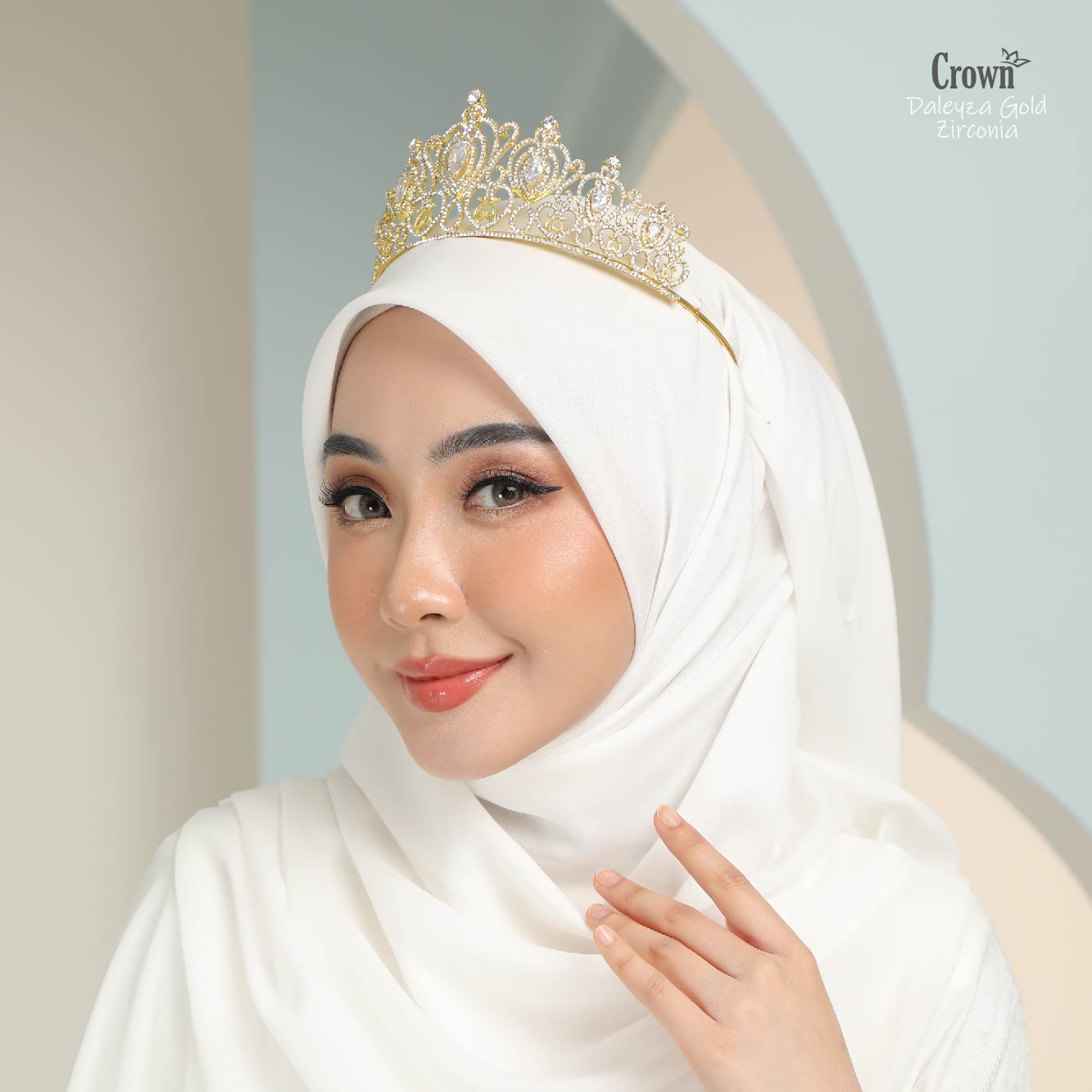 CROWN Bride - Daleyza Gold Zirconia - Image 8