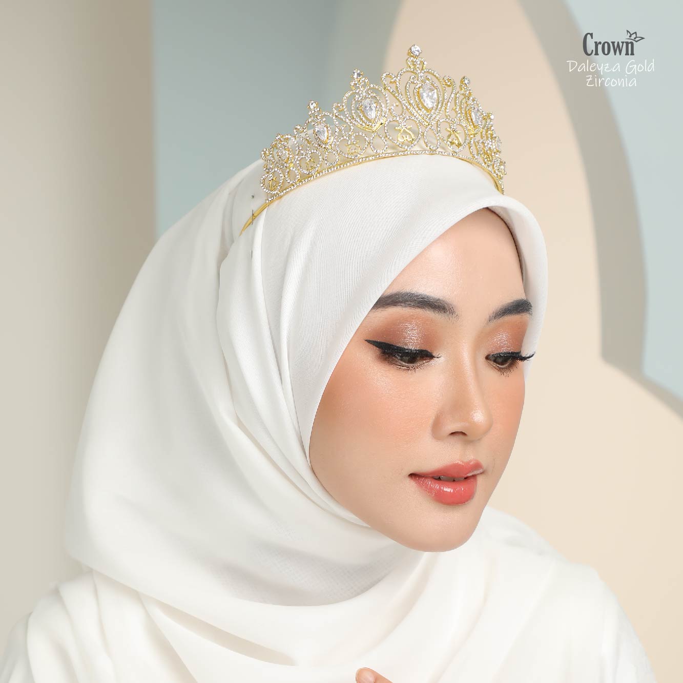 CROWN Bride - Daleyza Gold Zirconia - Image 3