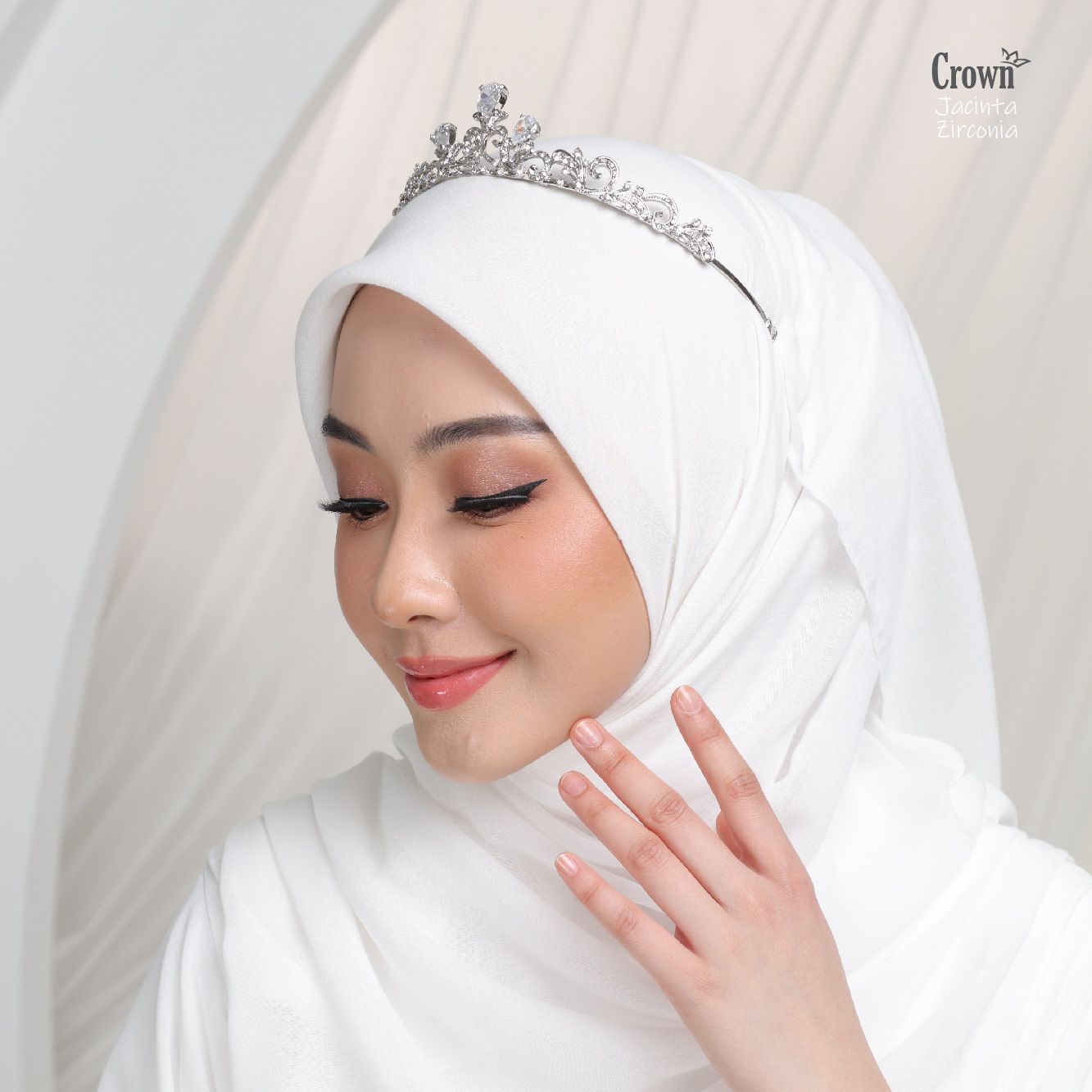 CROWN Bride - Jacinta Zirconia - Image 3