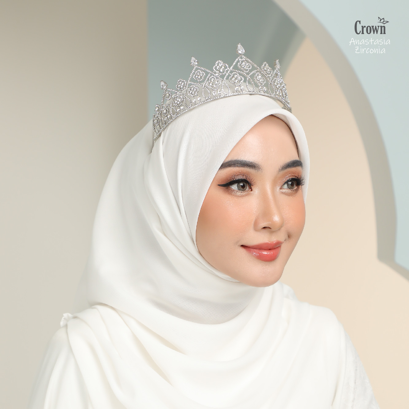 CROWN Bride - Anastasia Zirconia - Image 10