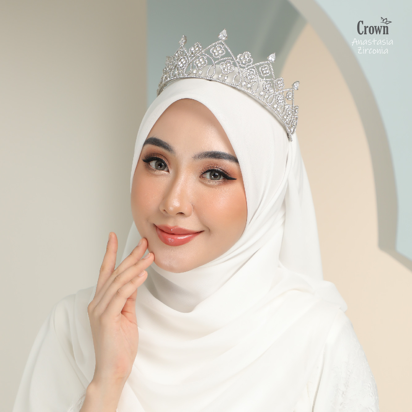 CROWN Bride - Anastasia Zirconia - Image 5