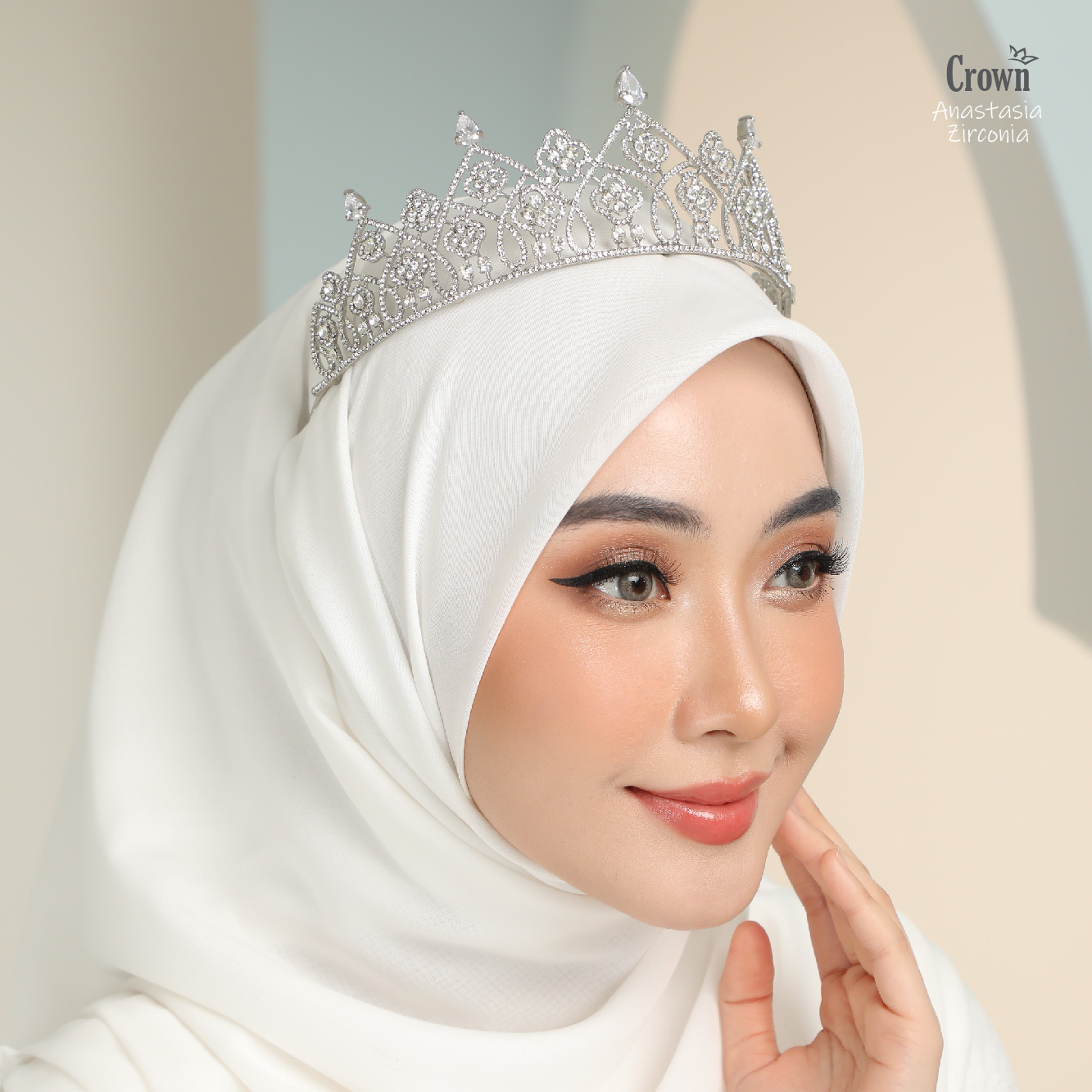CROWN Bride - Anastasia Zirconia - Image 4