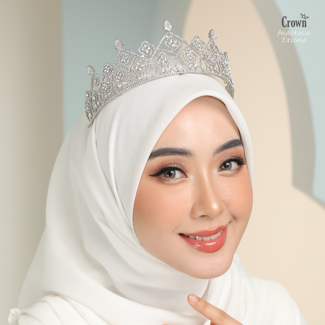 CROWN Bride - Anastasia Zirconia - Image 3